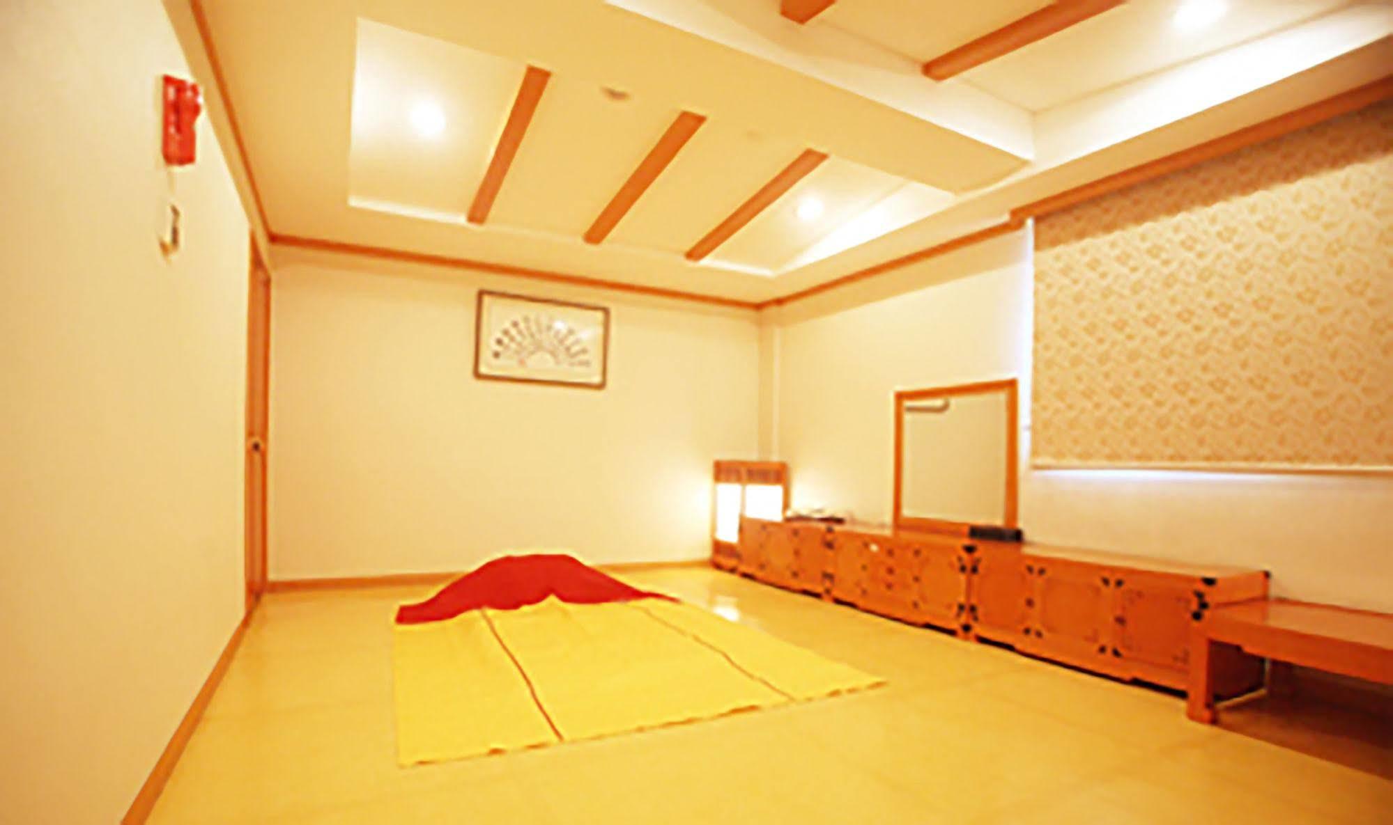 Suncheon Royal Tourist Hotel Eksteriør bilde